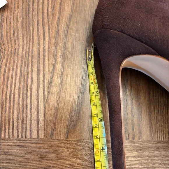 Chic Over-the-Knee Brown Boots - Picture 4 of 7